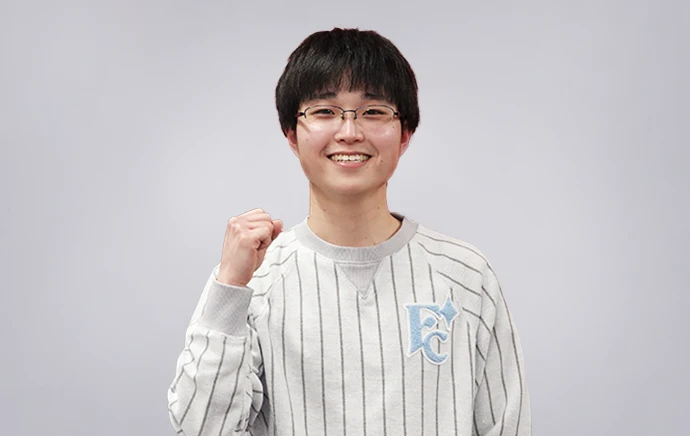 芸能マネジメント科在学生の男性