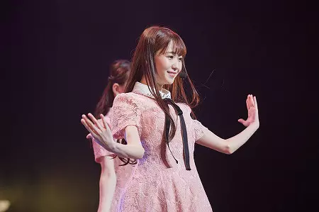 【=LOVE】天王洲 銀河劇場にて「手遅れcaution」リリース直前SPライブイベントを開催!在学生もお手伝い♪