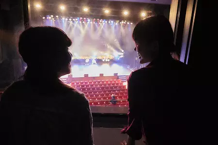 【=LOVE】天王洲 銀河劇場にて「手遅れcaution」リリース直前SPライブイベントを開催!在学生もお手伝い♪