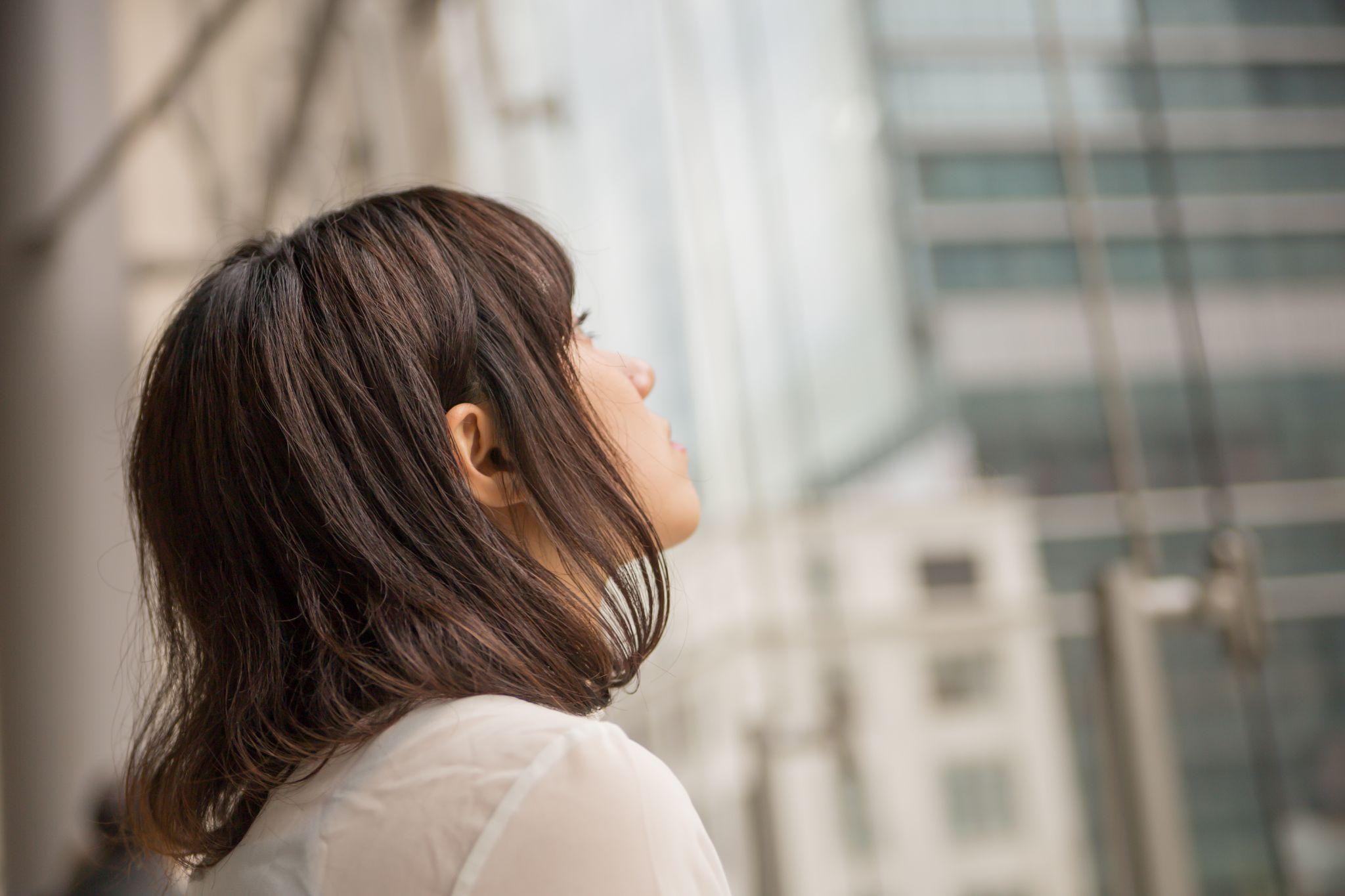 VTuberの年収は億超え？トップ層と伸び悩む人の決定的な「差」とは