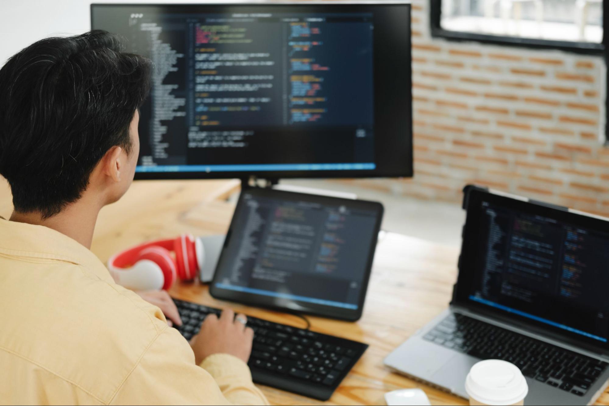 AIプログラミングとは？2026年最新の学習ロードマップ