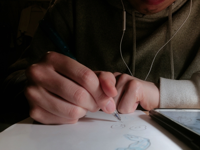 イラストレーターの仕事内容とは？年収・なり方・必要なスキルを徹底解説