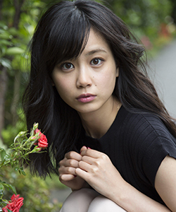 伊藤優衣