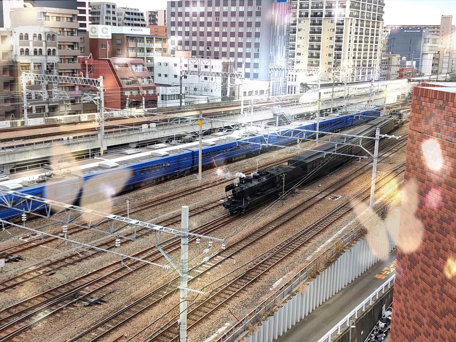 福岡校通信vol 10公開 マル秘 鬼滅の刃 の 無限列車 が福岡を走る 今回の福岡校通信は読み応えたっぷりの3トピックス アニメ 声優 マンガ イラストの専門校 代々木アニメーション学院